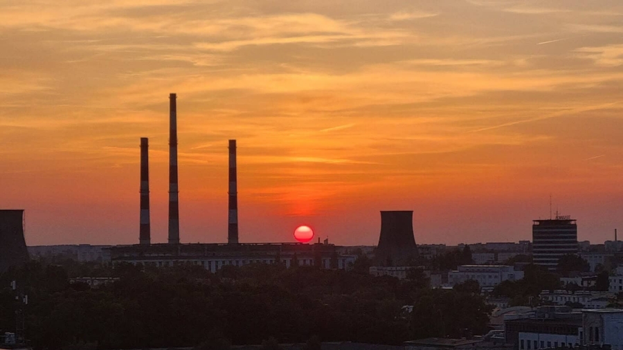 the pros and cons of living in Lodz