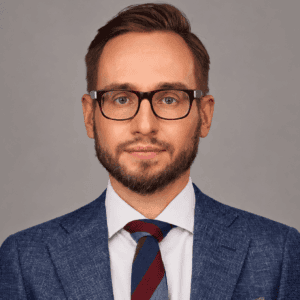 Mateusz Radomyski - a property lawyer in Poland