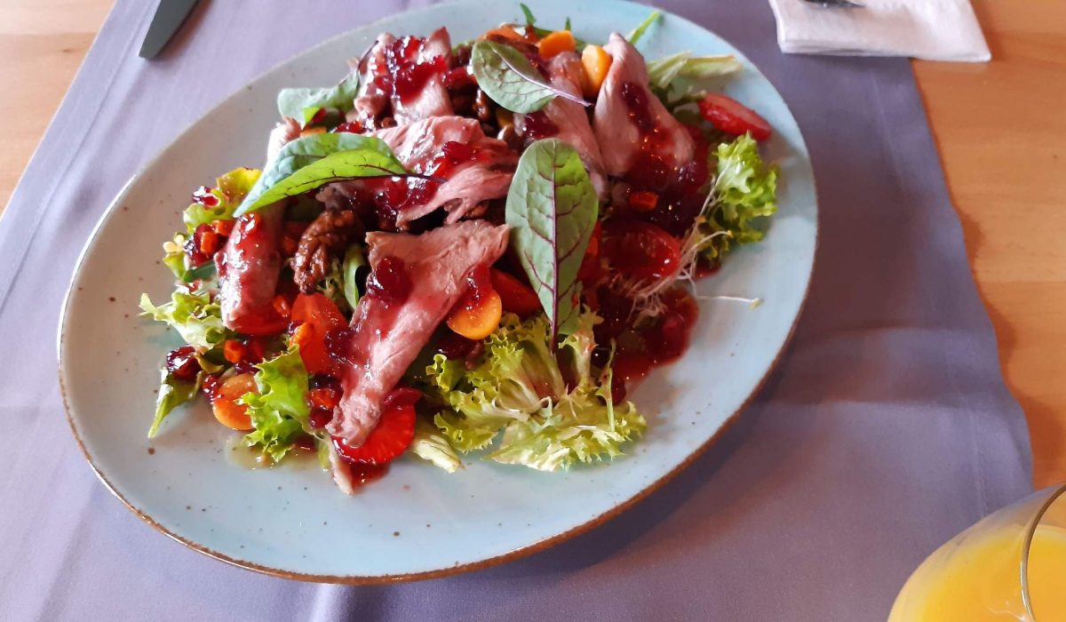 284295227_741151636905996_7645319223143797281_n great food menu