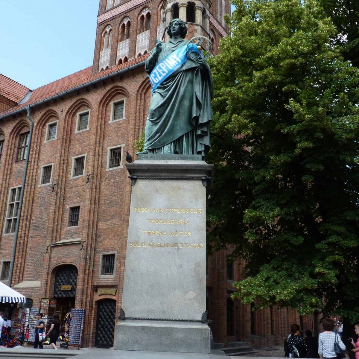 Copernicus Monument, Torun