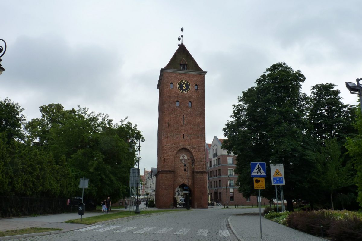 P1070453-min Market Gate in Elbląg - Brama Targowa