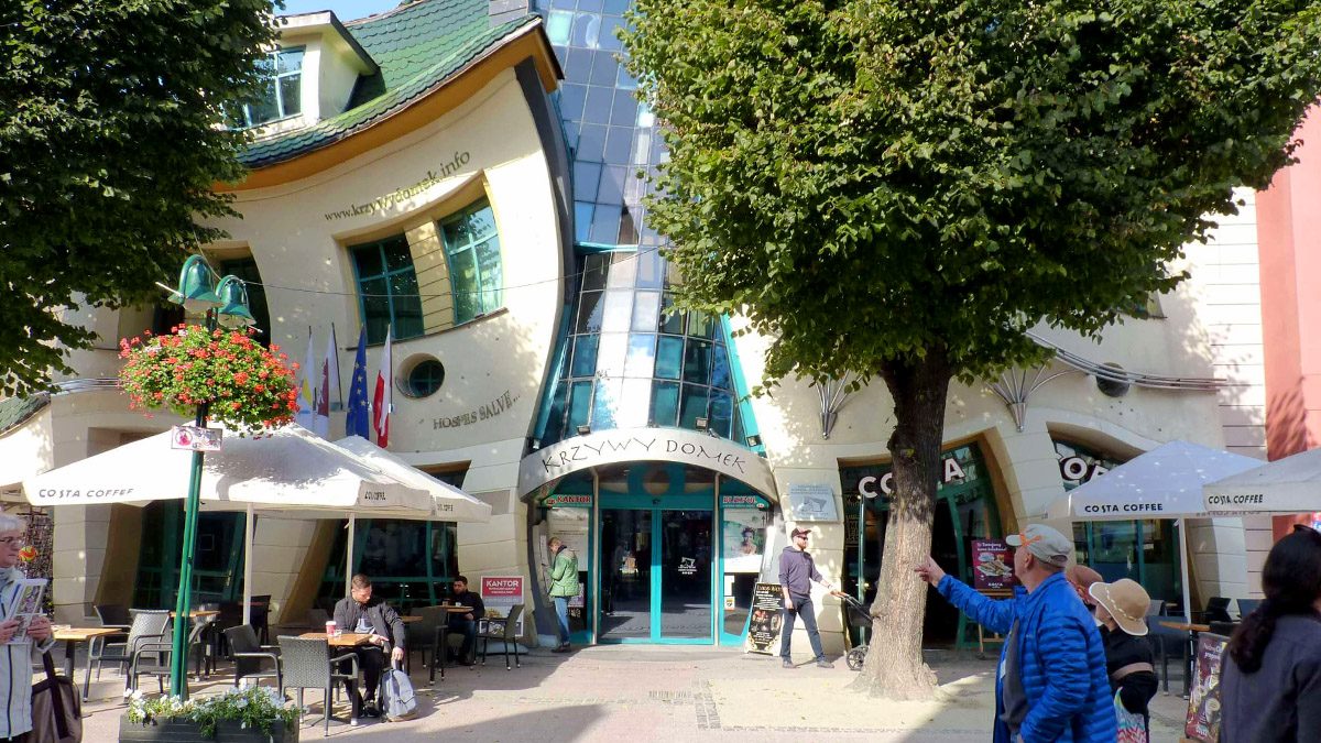 krzywy-domek Krzywy Domek in Sopot