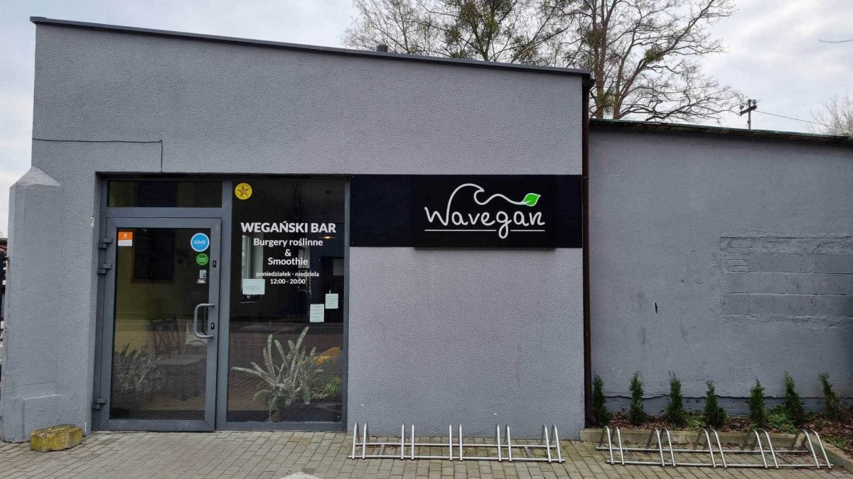 wavegan vegan restaurant in Gdansk
